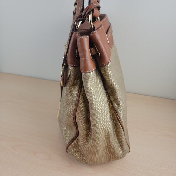 Michael Kors Bucket Bag - Picture 5 of 10